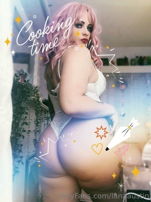 Lana Austin Photo #107