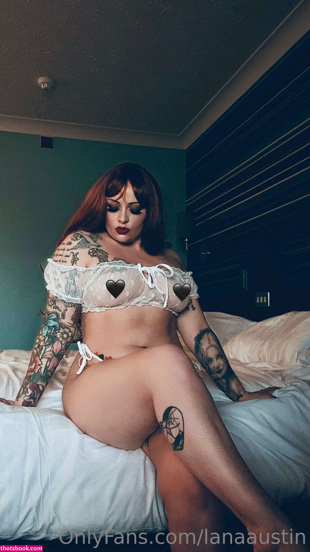 Lana Austin Photo #176