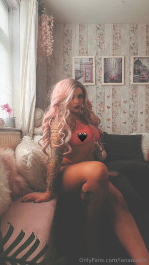 Lana Austin Photo #185