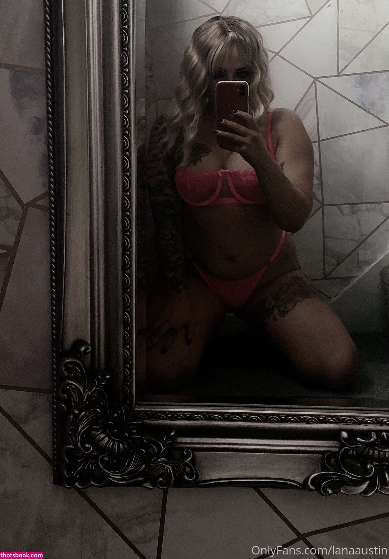 Lana Austin Photo #324