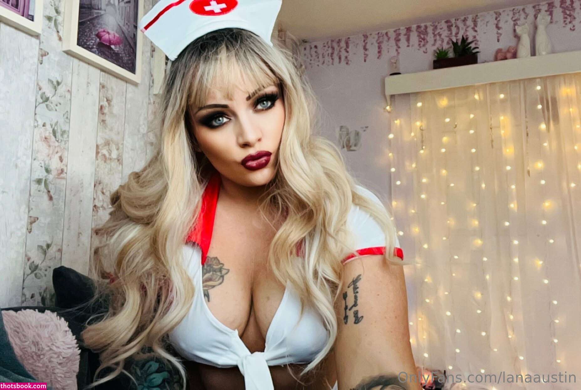 Lana Austin Photo #395