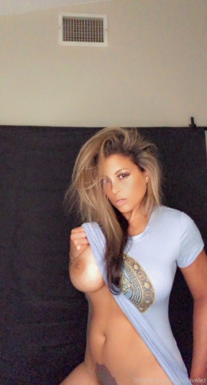 Gloria Velez Photo #54