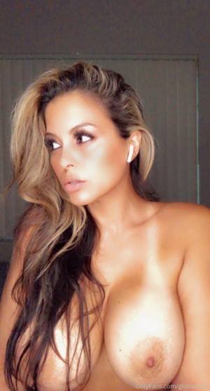 Gloria Velez Photo #193