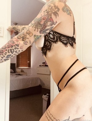 Bec Rawlings Photo #240