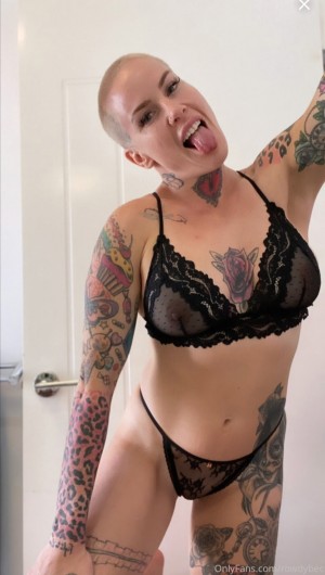 Bec Rawlings Photo #282