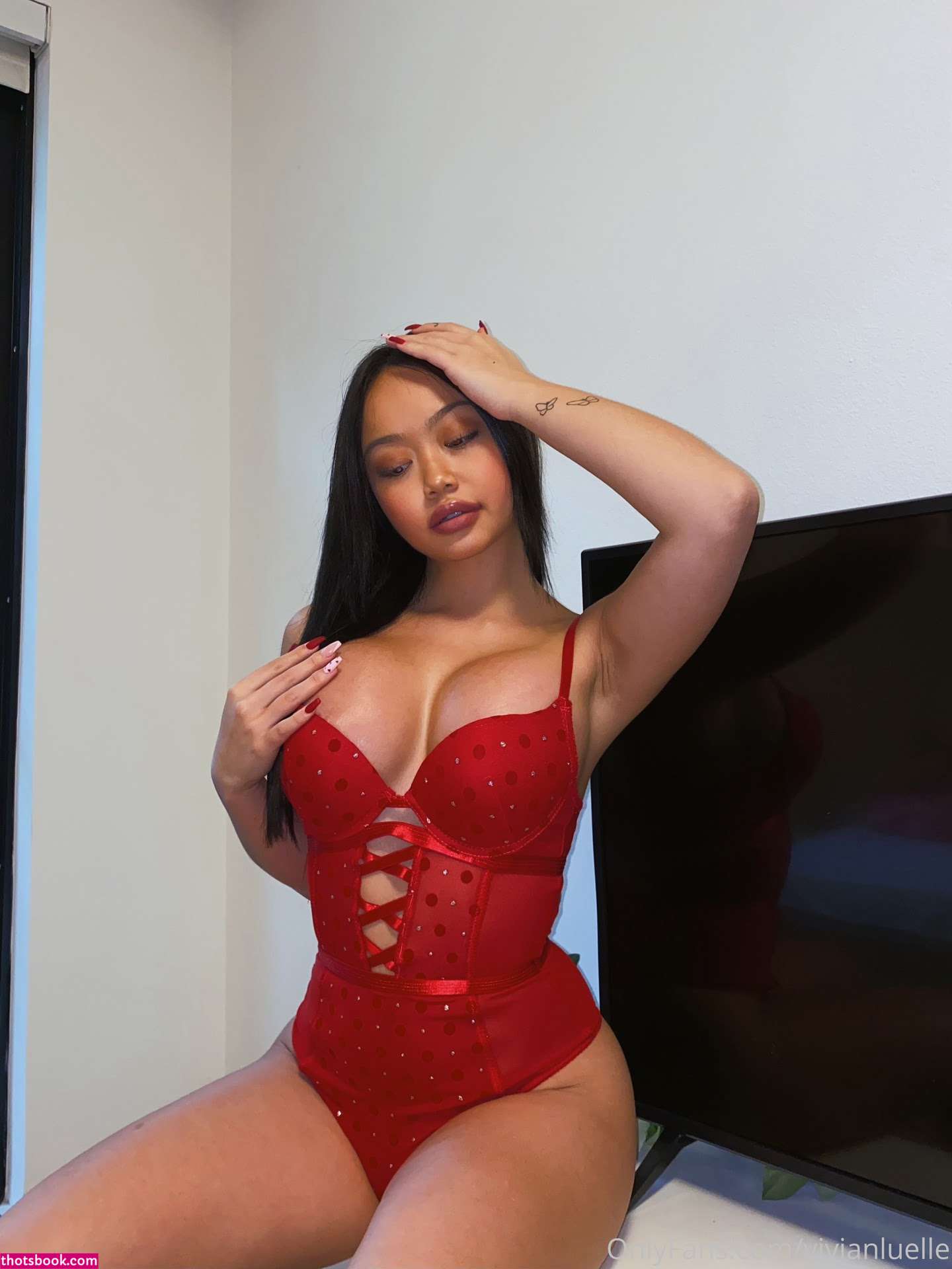 Vivian Luelle Photo #37