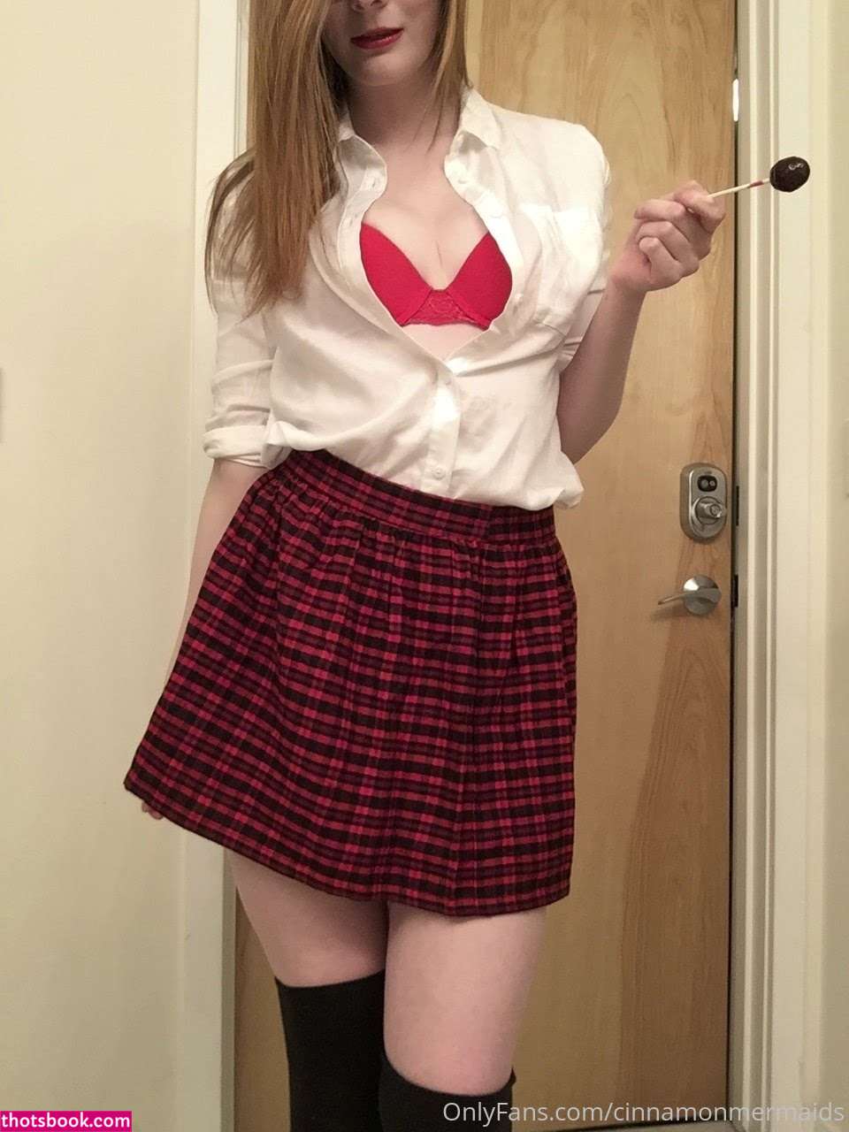 Cinnamon Mermaids Photo #13