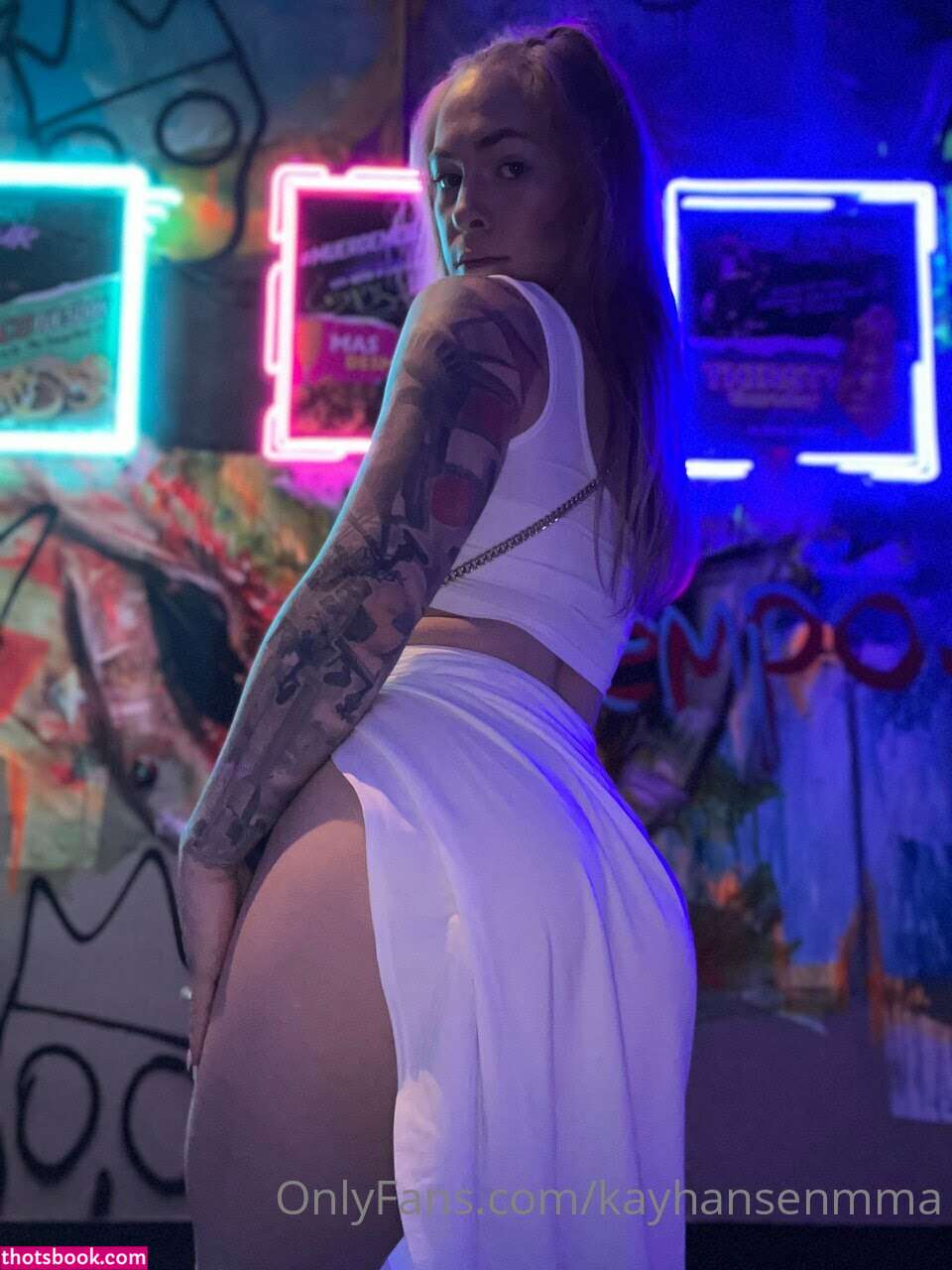 Kay Hansen Photo #13