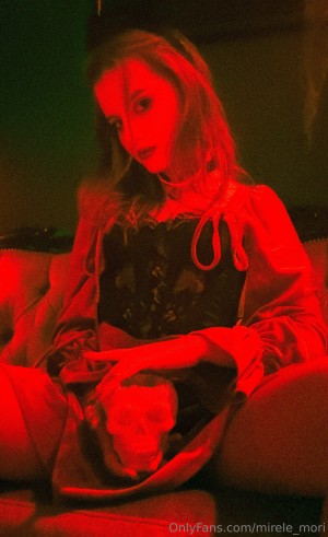 Mirele Mori Photo #43