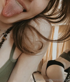 Mirele Mori Photo #71