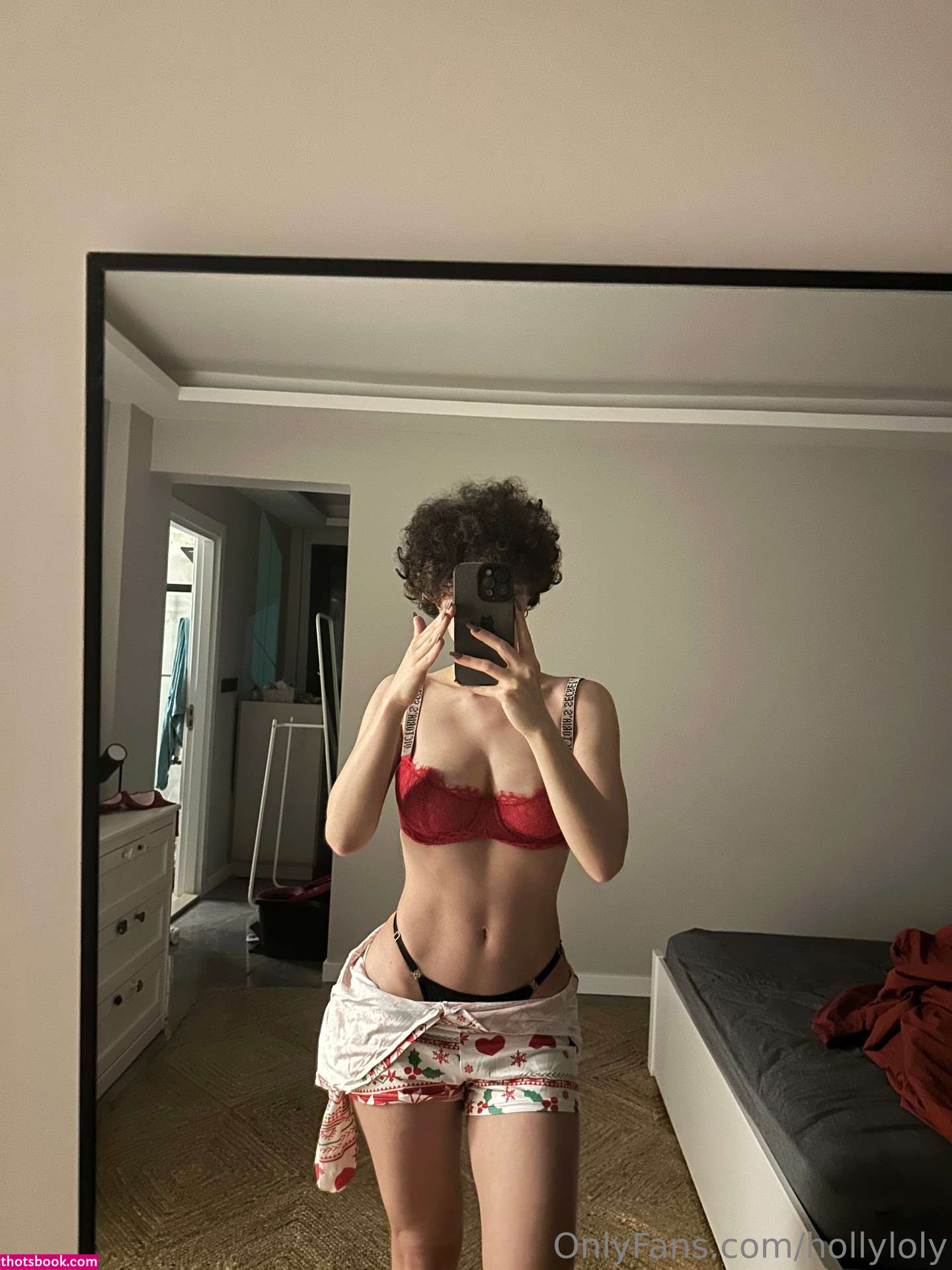 Hollyloly Photo #171