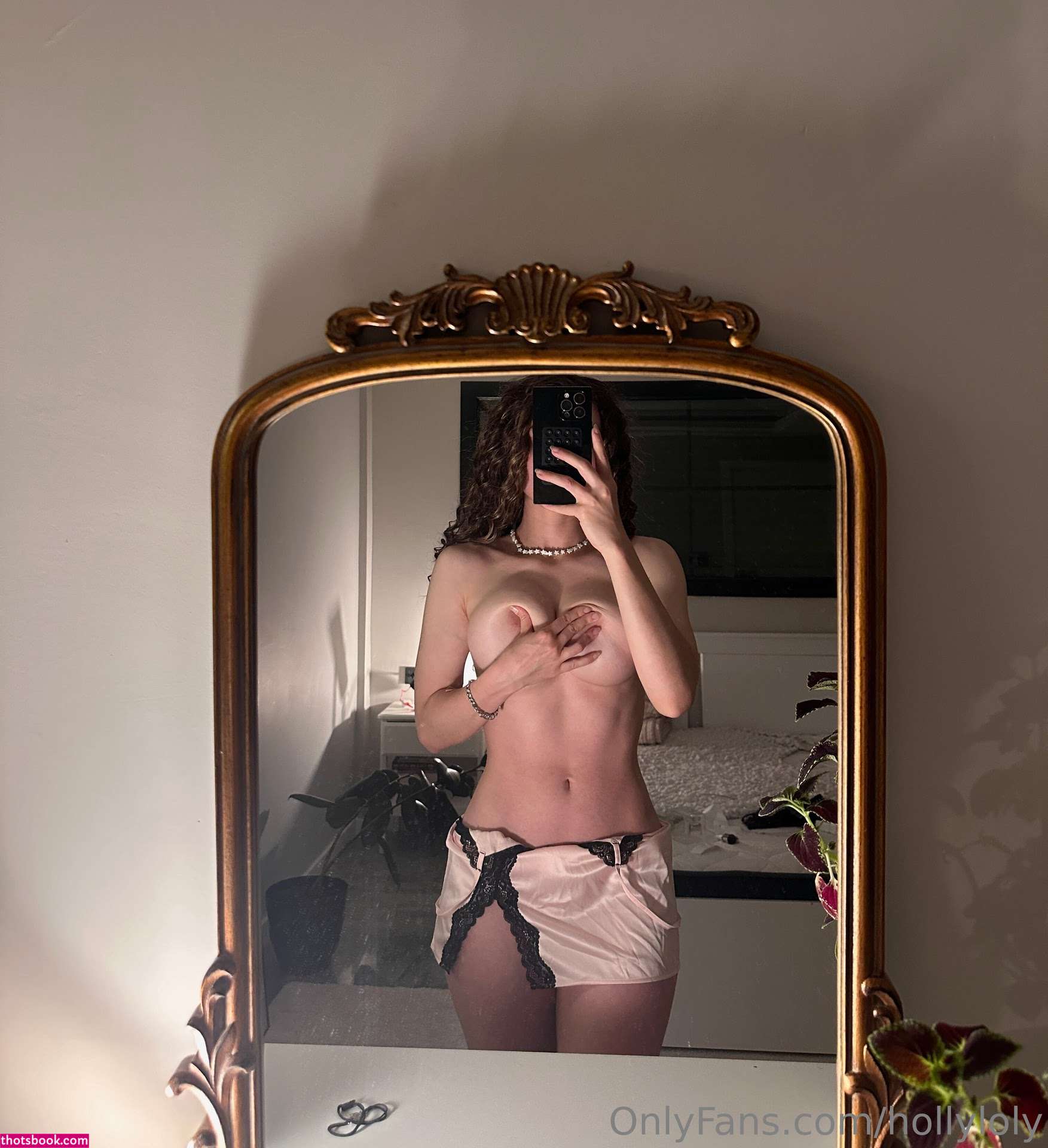 Hollyloly Photo #176