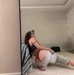 Hollyloly Photo #165