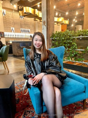 Wife In Pantyhose Photo #8