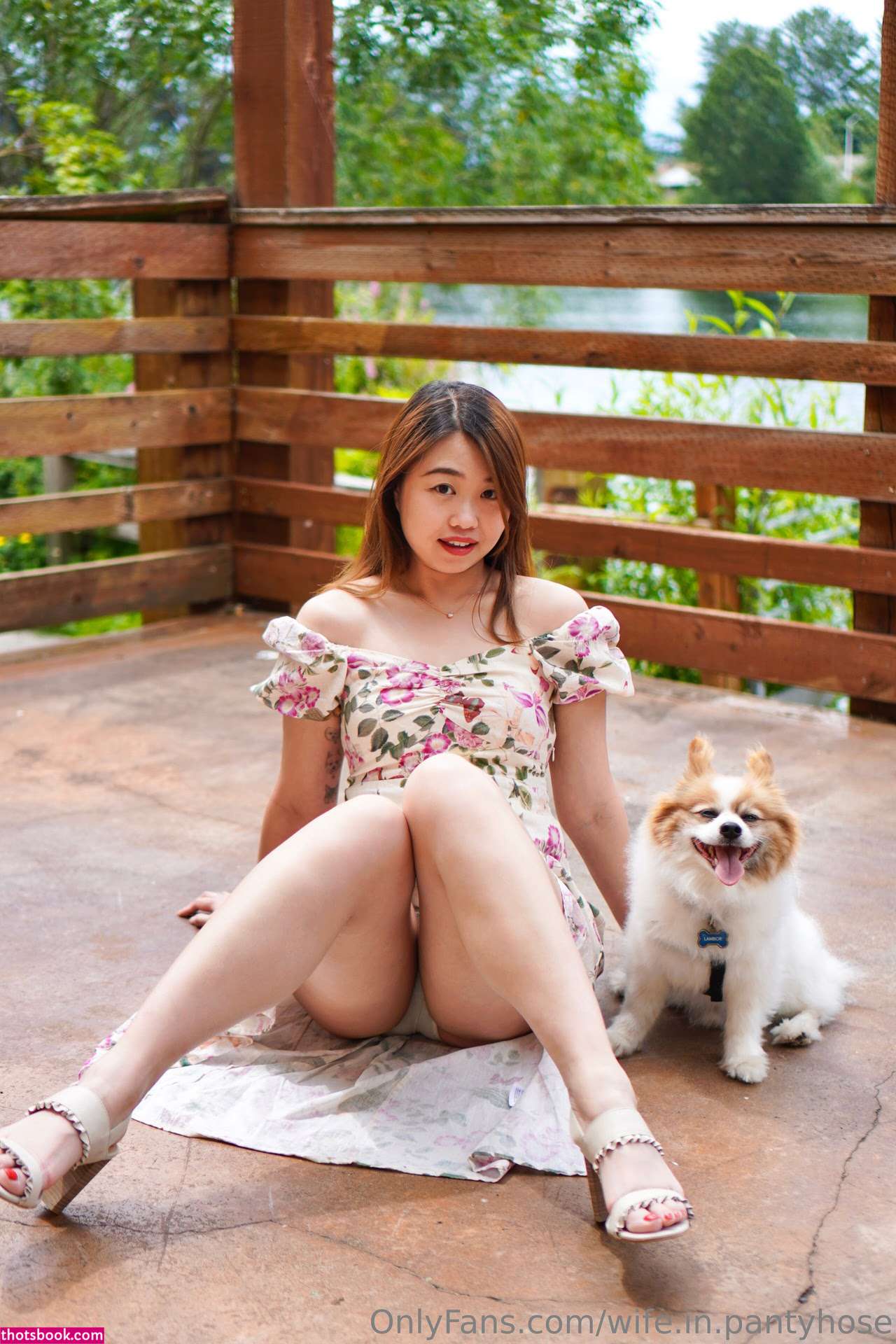 Wife In Pantyhose Photo #32