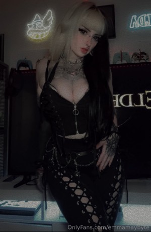 Emmamaybyte Photo #131