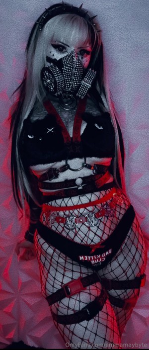 Emmamaybyte Photo #209