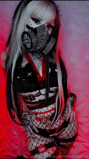 Emmamaybyte Photo #212