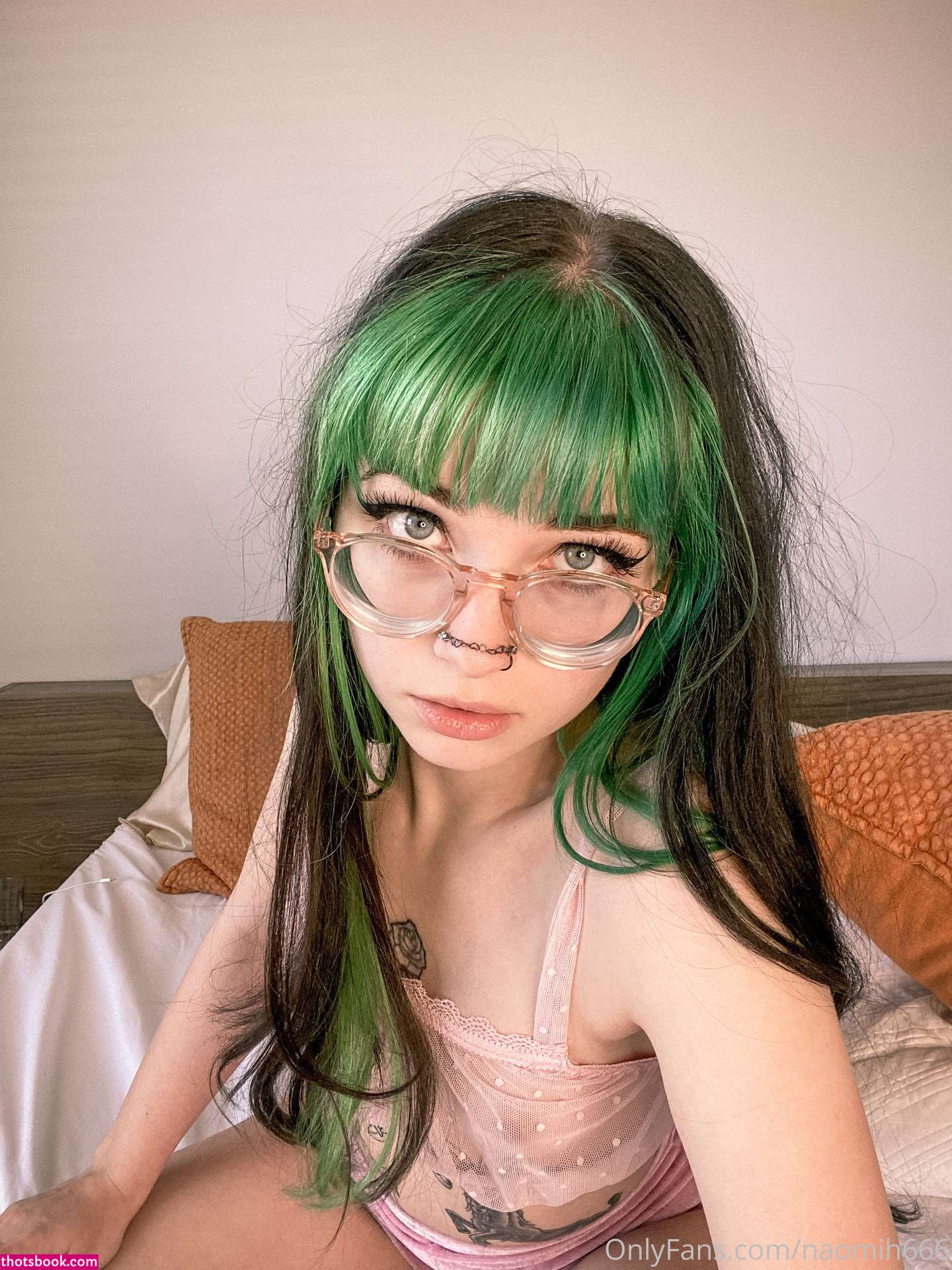 Naomih666 Photo #122