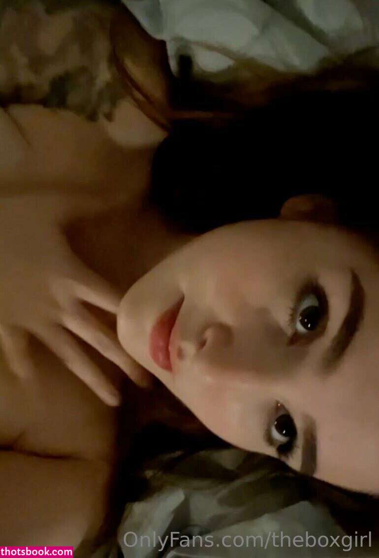 theboxgirl Photo #16