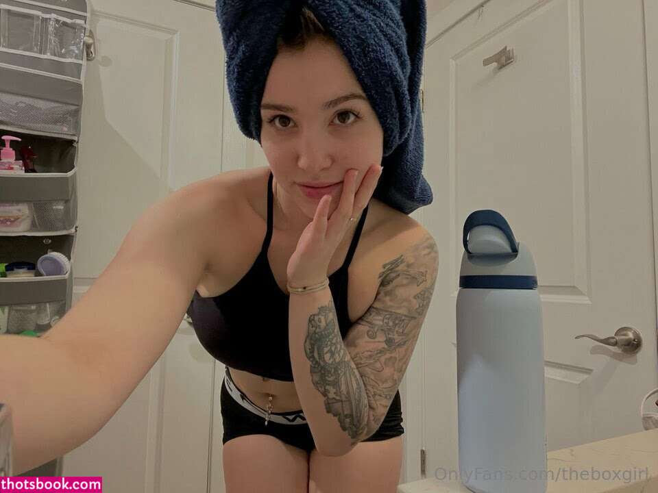 theboxgirl Photo #18