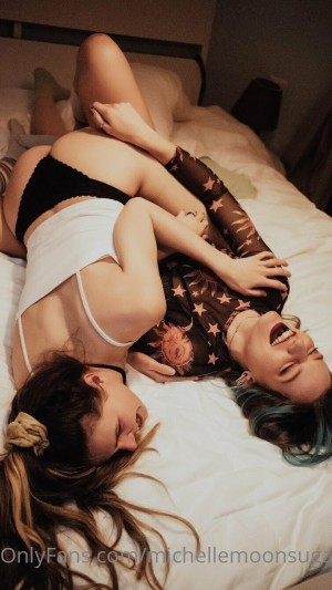 Ellie Land Photo #97