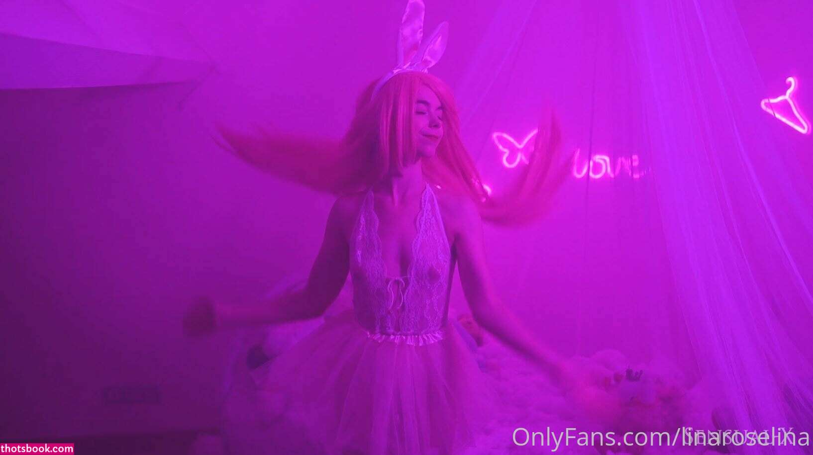 Lina Roselina Photo #108