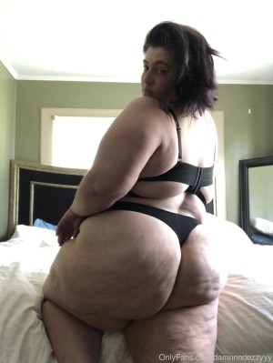 damnnndezzyyy Photo #7