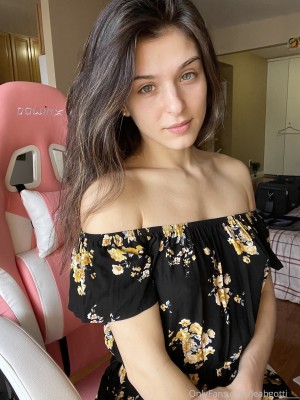 Leah Gotti Photo #355