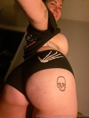 Pastrami mami69 Photo #2