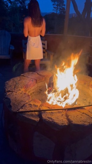 Janna Breslin Post #84