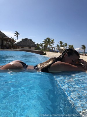 Emanuelle Charboneau Photo #43