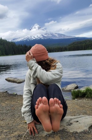 Hang10toes Photo #129