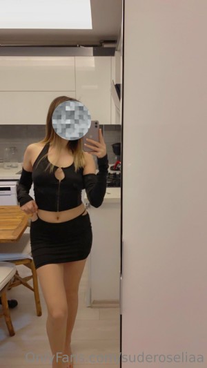 suderoselia Post #12