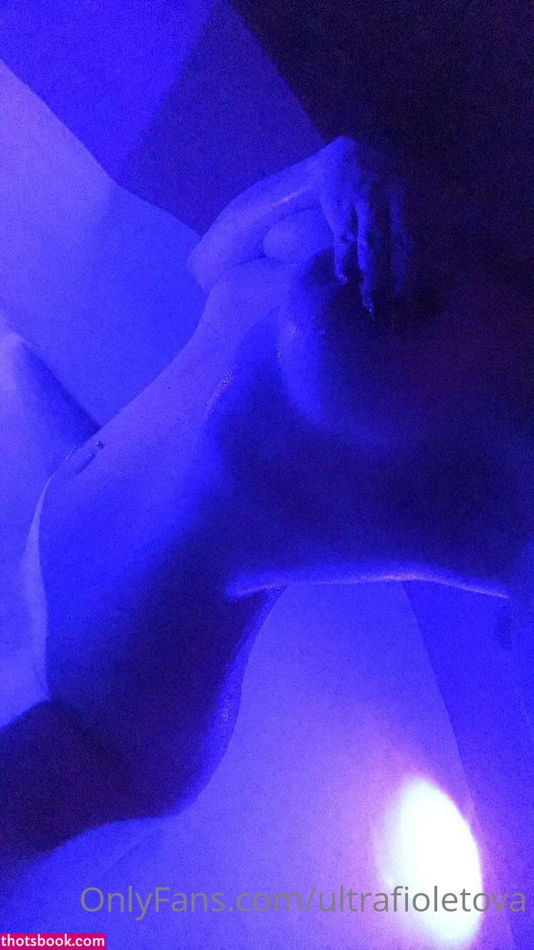 Ultrafioletova Photo #2