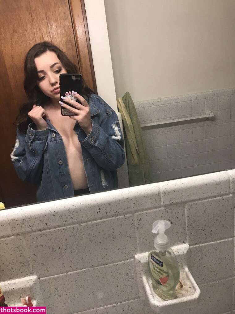 Lydia Love Photo #26