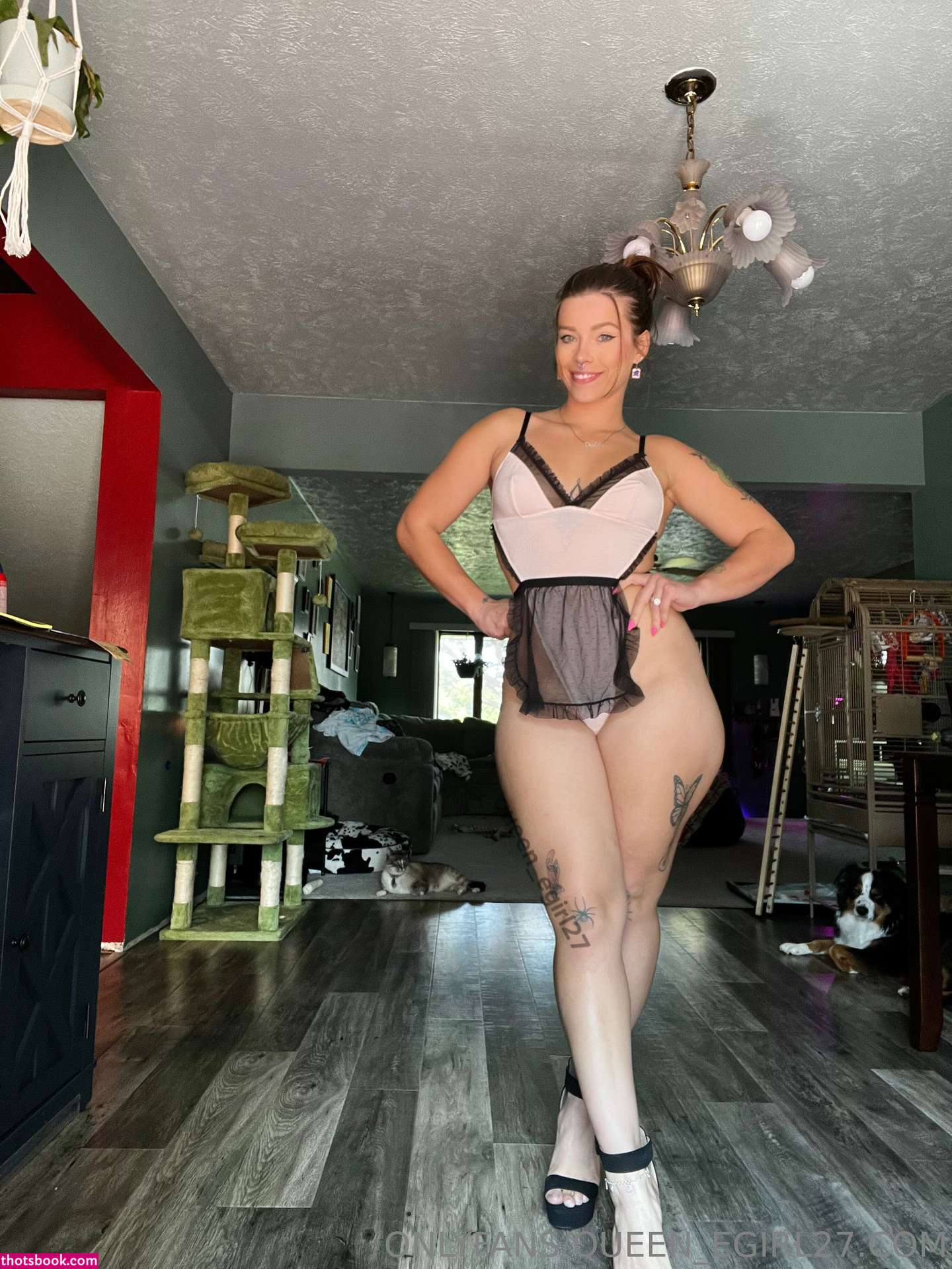 queenegirl27 Photo #375