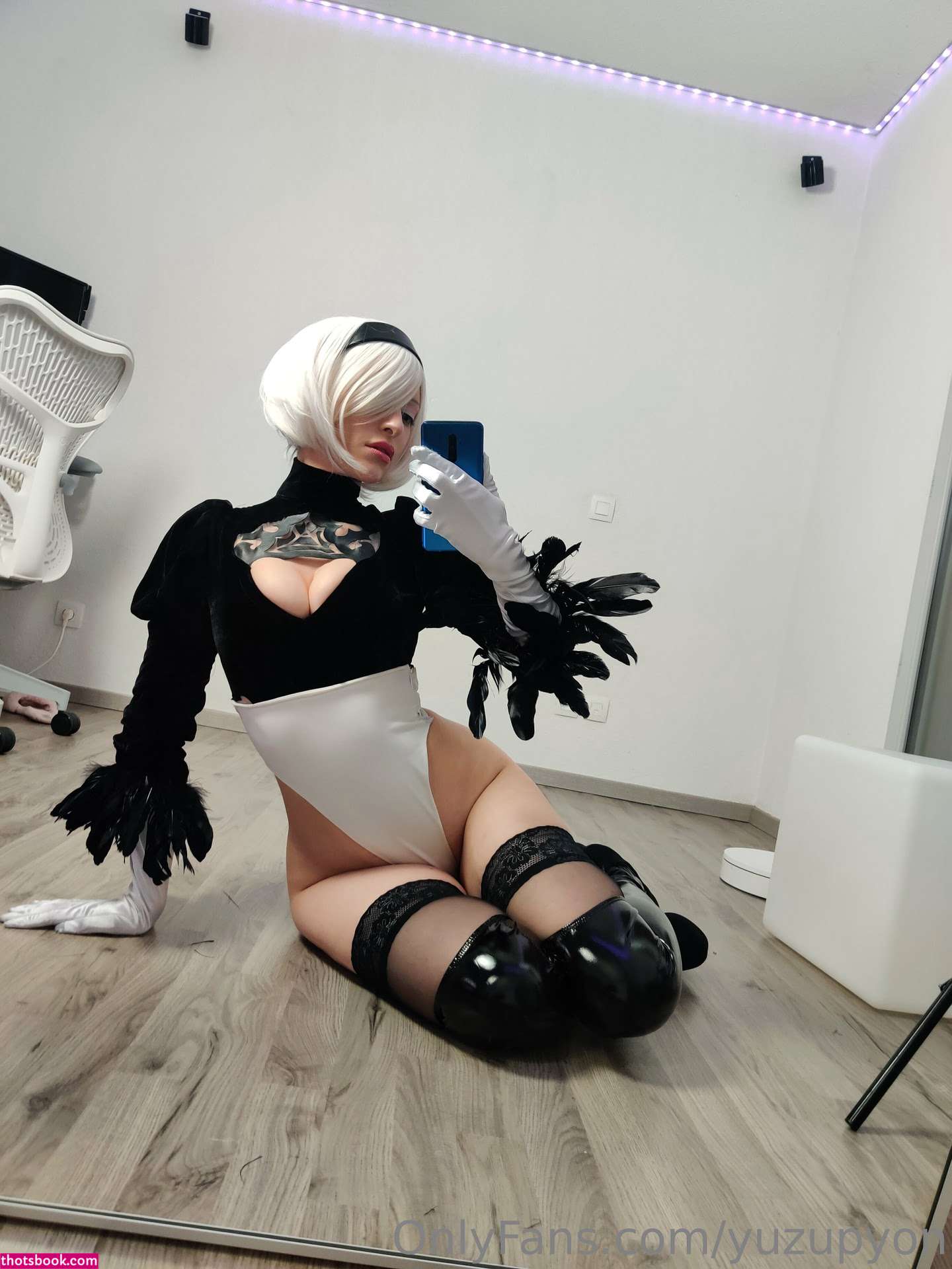 Priestess Yuzu Photo #18