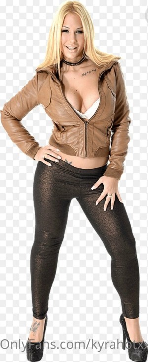 kyrahotxxx Photo #6