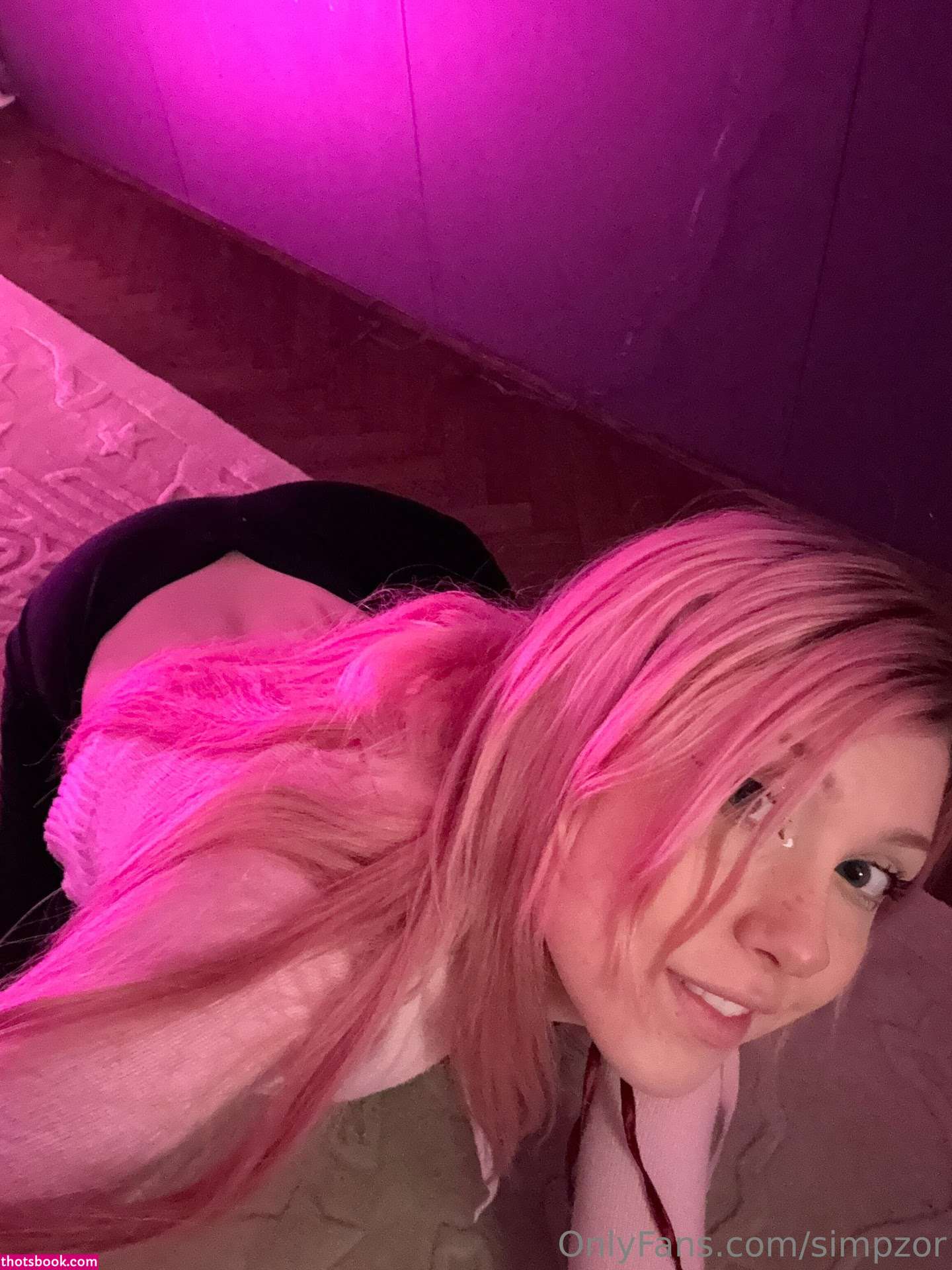 Linzor Simpzor Photo #295