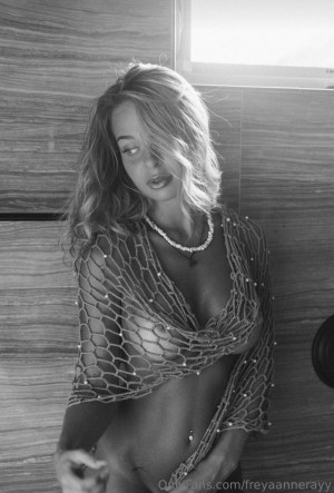 Rachel Anne Rayy Photo #34