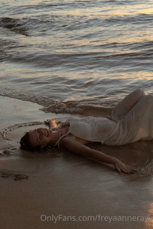 Rachel Anne Rayy Photo #120