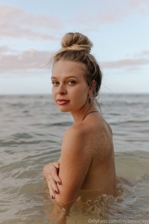 Rachel Anne Rayy Photo #206