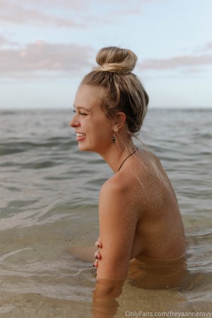 Rachel Anne Rayy Photo #207