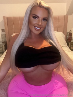 Victorialilyx Photo #86