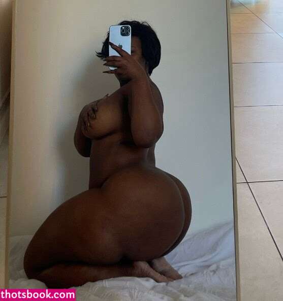 Kokochanel77 Photo #3