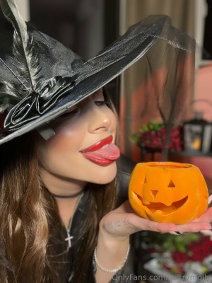 sultrymolly Photo #38