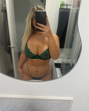 Alexiagrey Photo #19