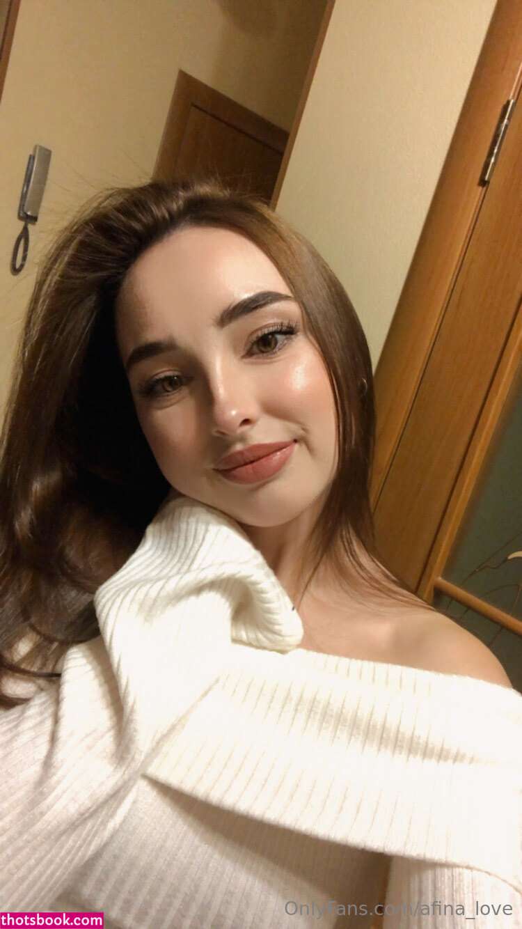 Afina Love Photo #9