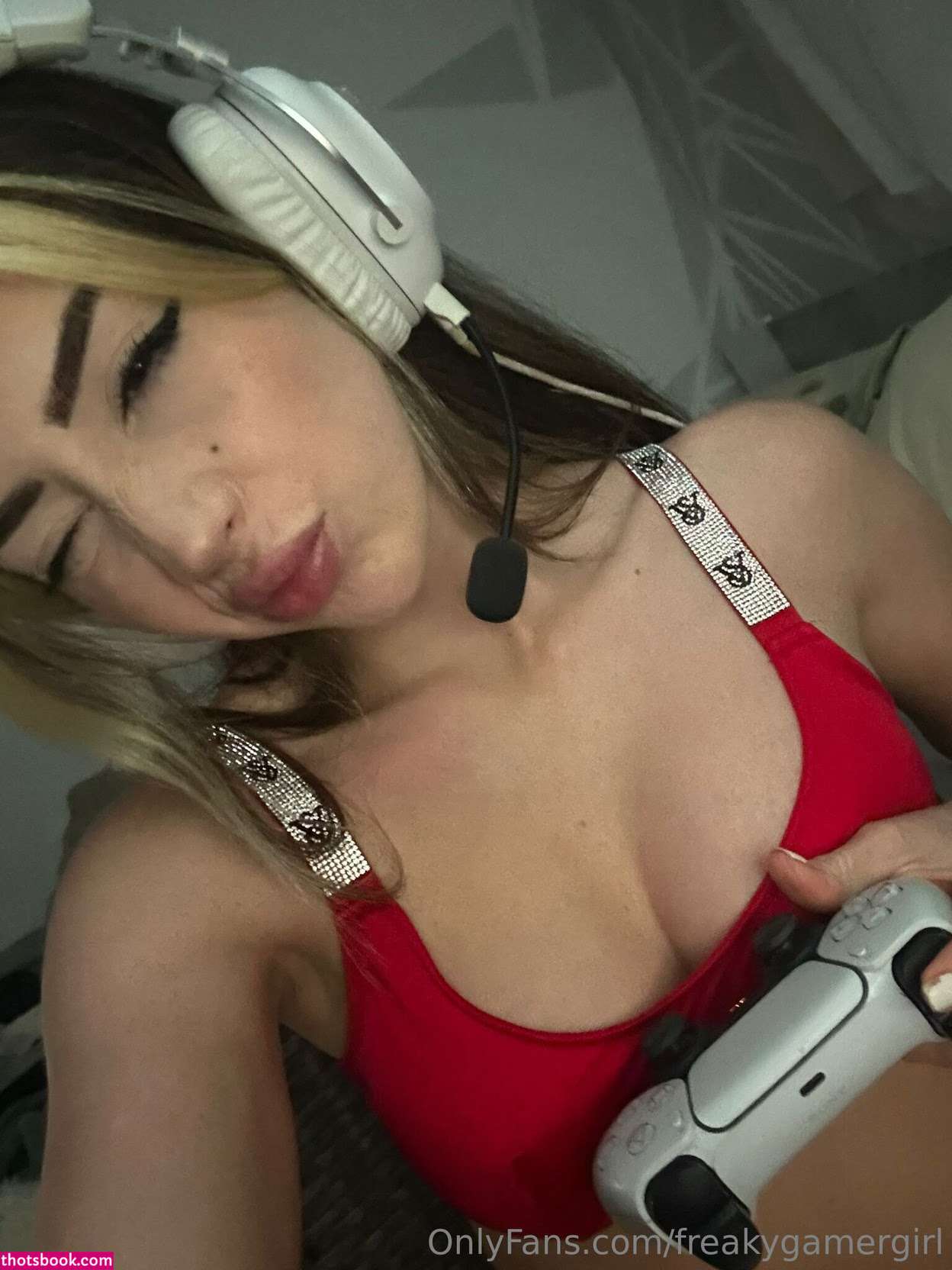 freakygamergirl Photo #18